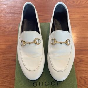 Gucci Jordaan Loafers in Cream/Offwhite